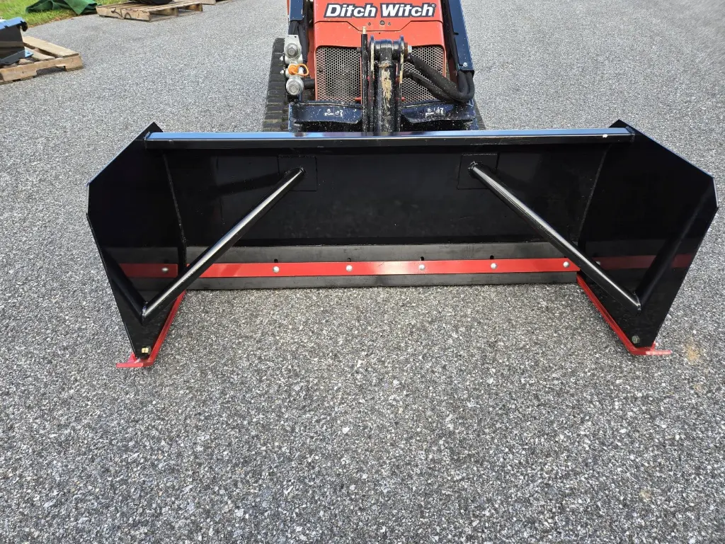 E&T Mini Skid-Snow-Pusher.webp