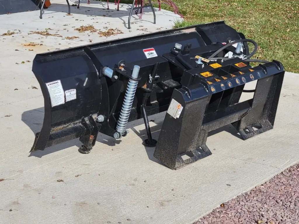 MOWERKING DOZER BLADE 2.webp