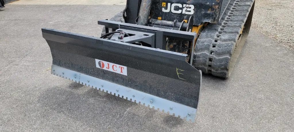 JCT 72 SNOWBLADE 1.webp