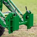 JD TO SKID STEER ADAPTER PLATE COLOR.webp