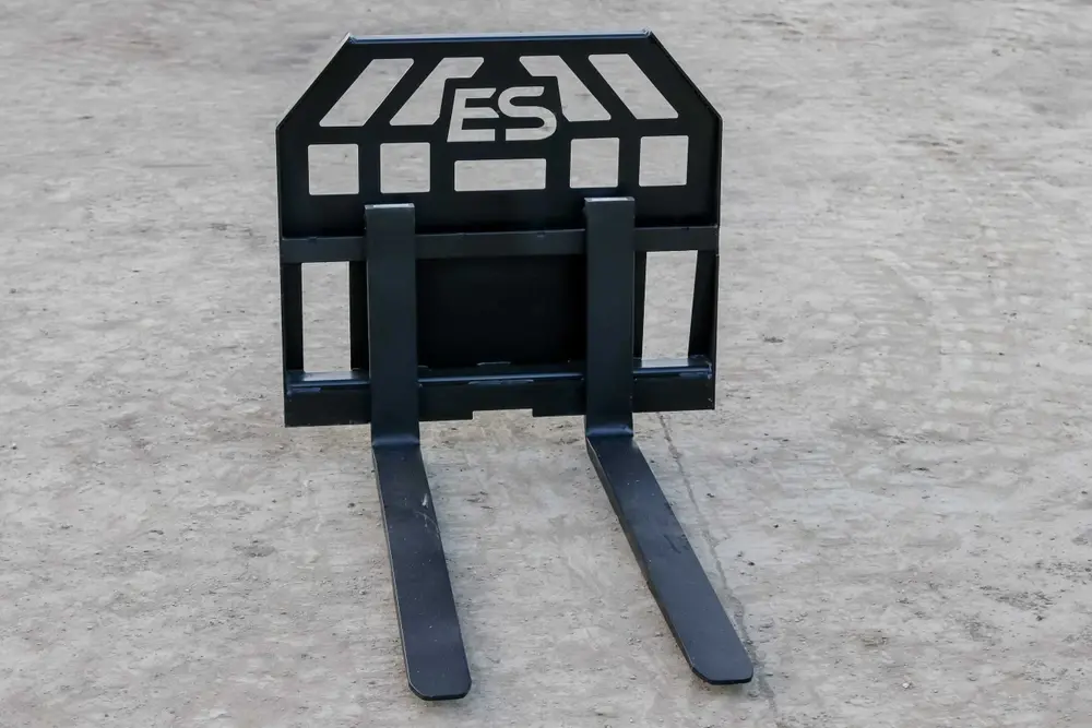 Express-Steel-Toro-Dingo-Pallet-Forks_2600__85184.webp