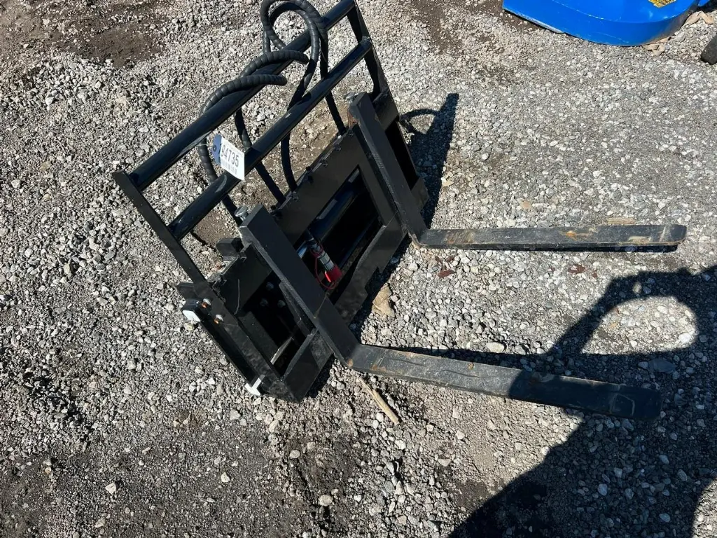 GIYI MINI SKID HYD SLIDING FORKS 36"