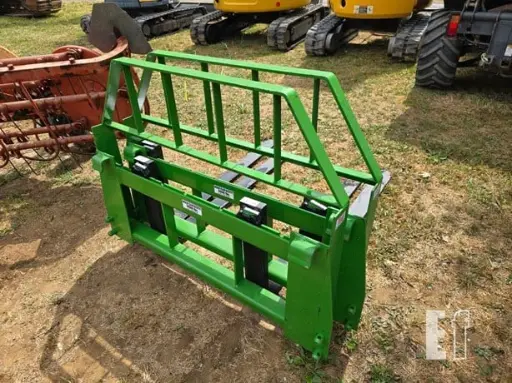 KIVEL 3500LB JOHN DEERE STYLE PALLET FORKS